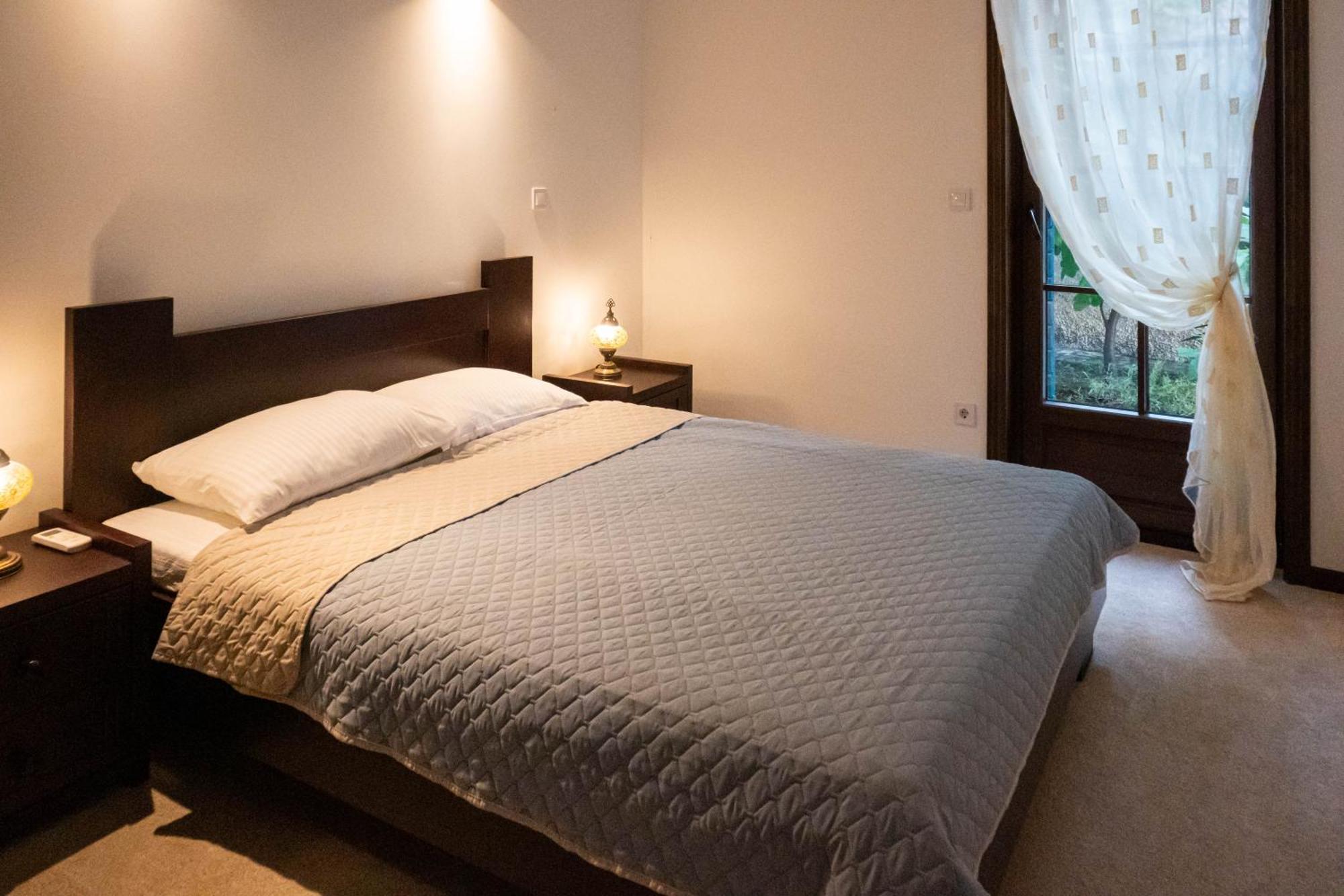 Villa Chantal Kotor Phòng bức ảnh